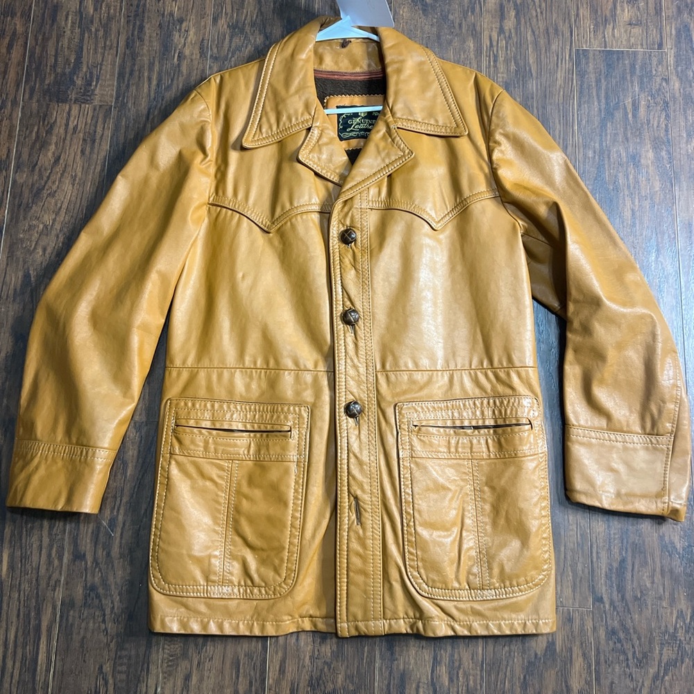 1970’s Dagger Collar Genuine Leather Coat